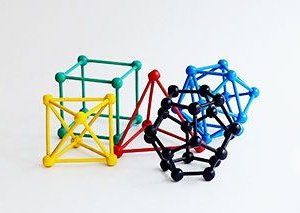 Poliedros regulares Juego básico bolitas madera 5cm